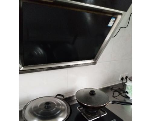 澳柯玛油烟机拆卸及清洗教程（简明易懂的油烟机清洗指南）