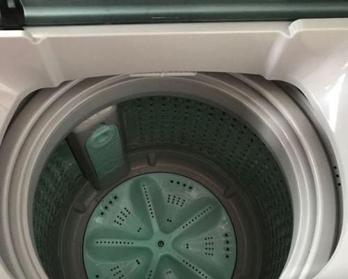 自动洗衣机桶底拆卸方法（简单操作让您轻松清洁洗衣机桶底）