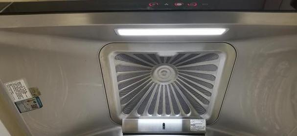 室内油烟机清洗小窍门（清洗油烟机的简便方法）