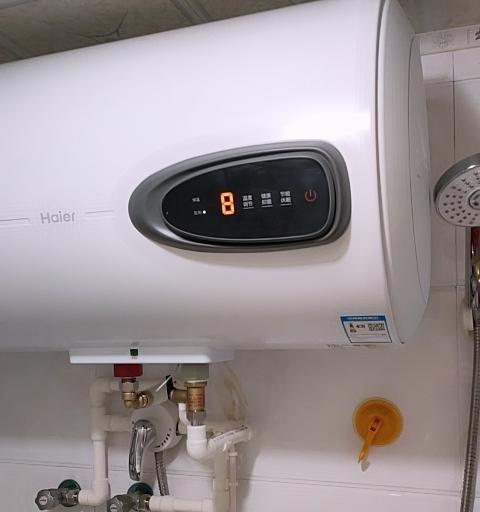 如何正确清洗海尔电热热水器（海尔电热热水器清洗方法及注意事项）