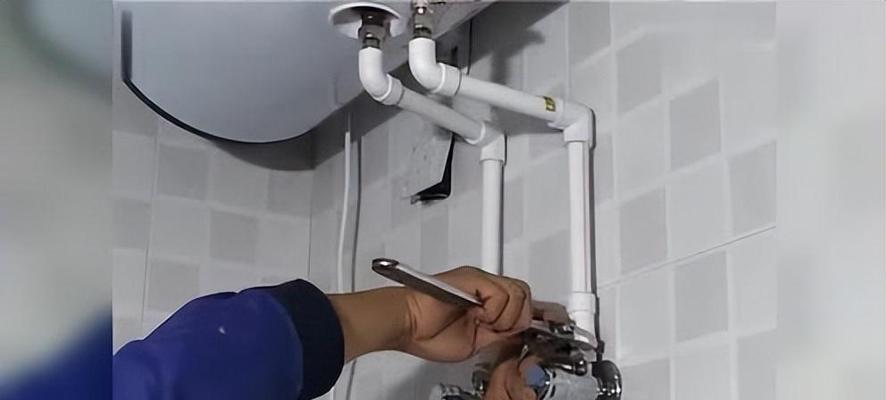 热水器为何一烧水就鸣叫（探究热水器鸣叫的原因及解决方法）