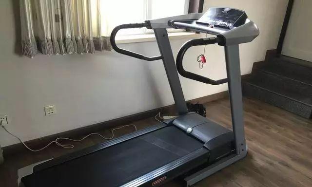 以跑步机自动上料的实现原因（提升效率与用户体验的关键——跑步机自动上料技术）