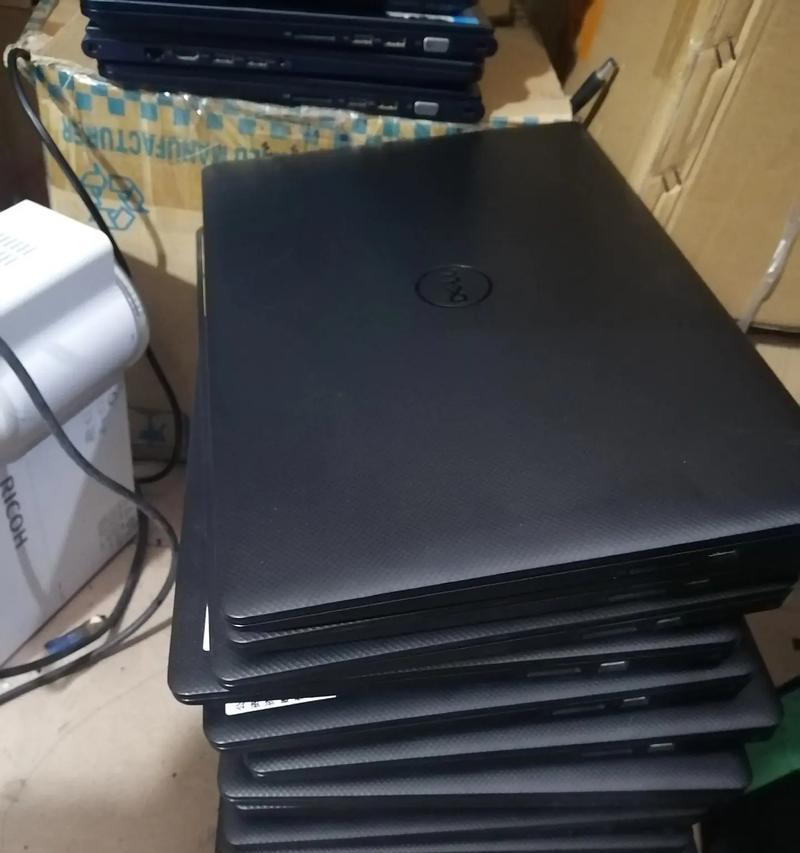 笔记本i7处理器性能如何？是否适合日常使用和游戏？