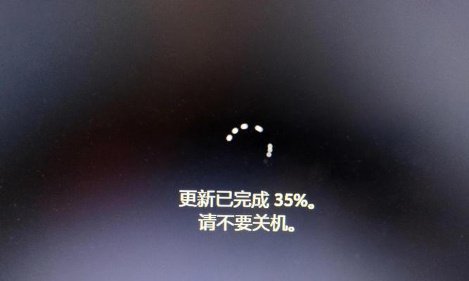 设备重启电脑屏幕黑屏怎么回事？重启后屏幕不亮怎么办？