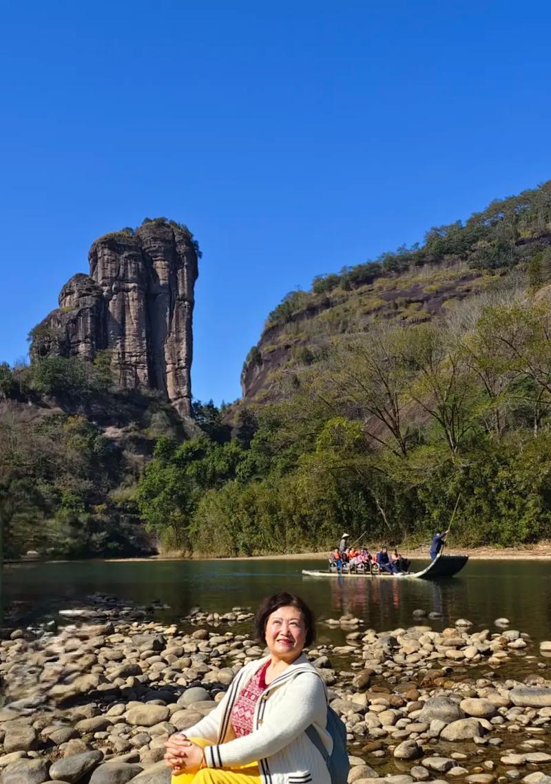 如何用手机拍出远处山峰的清晰照片？