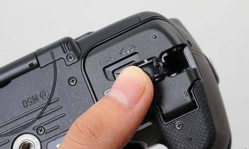 索尼a55相机如何连接手机拍照？