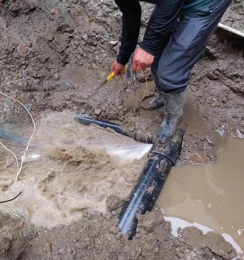 如何安全拆卸防水热水器管子？有无拆卸视频教程？