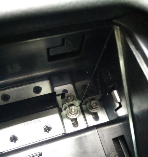 西屋热水器饮水管怎么拆？拆卸过程中需要注意什么？