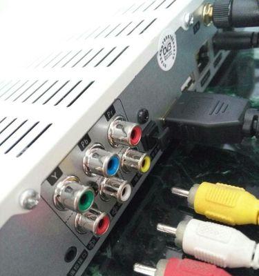 软包上安装电视机顶盒的方法是什么？需要哪些工具？