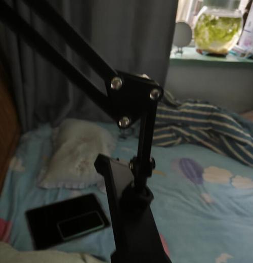 自制平板支架后面的支架怎么制作？需要哪些材料和工具？