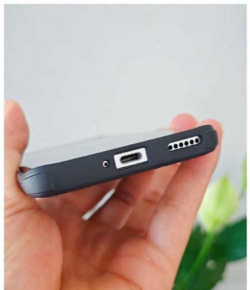 耐尔金荣耀手机保护壳安装步骤是什么？安装后效果如何？