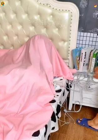 床头缺少充电器如何解决？替代方案有哪些？
