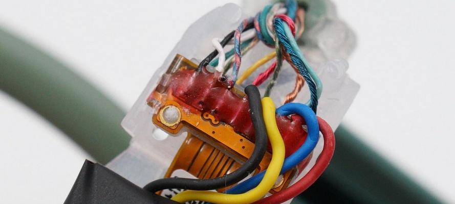 蓝牙耳机线连接不稳如何加固？