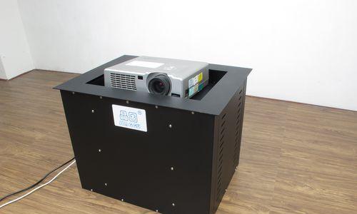 投影仪升降故障（解决投影仪升降故障的关键步骤和注意事项）