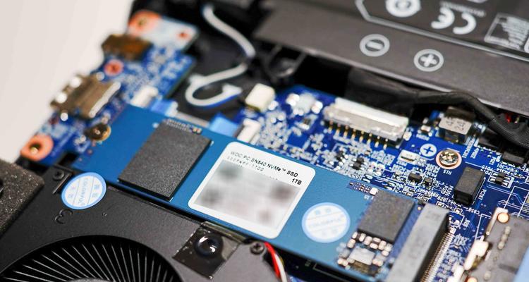 固态硬盘如何进行二次安装？安装过程中需要注意什么？